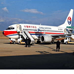 乌鲁木齐地窝堡机场快运航空快运业稳步发展的原因是什么？